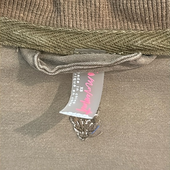 Free People FP Movement *Kali* tan distressed snap front utility jumpsuit XS - Picture 8 of 11